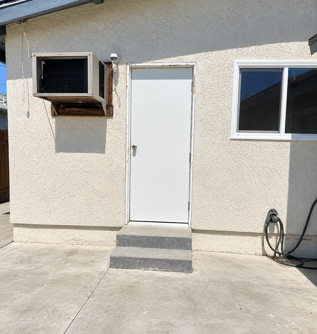 2 bed, 1200 sqft, $2,450 — Photo 1