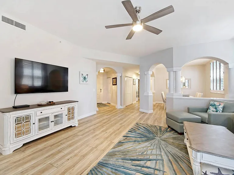14200 Royal Harbour Ct — Photo 30