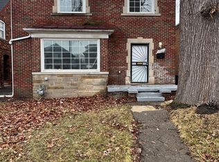 17321 Santa Rosa Dr, Detroit, MI 48221