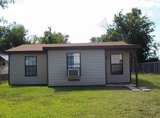 719 Schilling St, Baytown, TX 77520