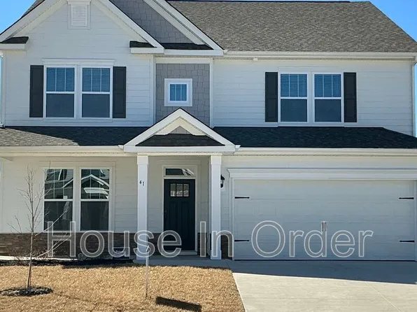 41 Silverthorne Ct, Hendersonville, NC 28792