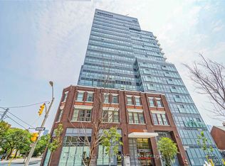 181 Huron St #805, Toronto, ON M5T 0C1