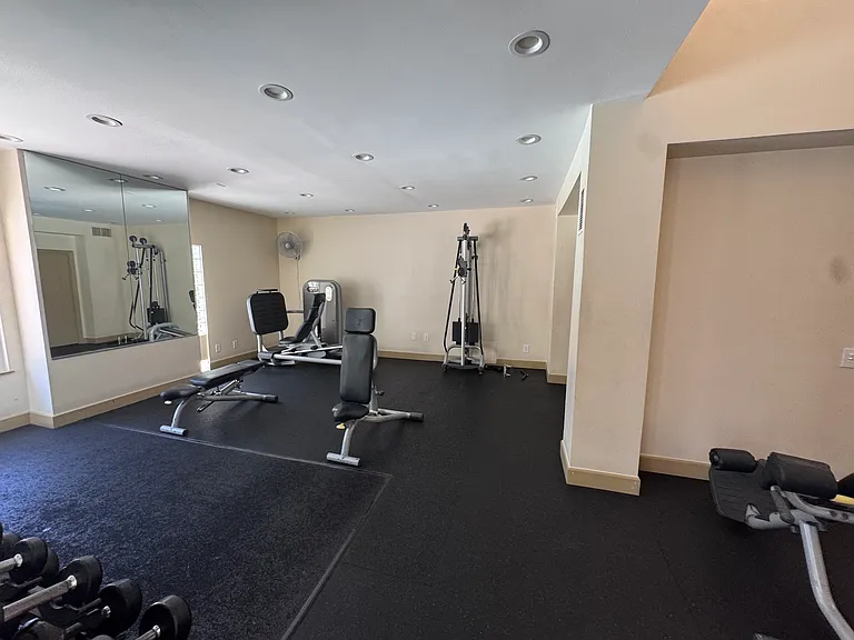 3550 Lebon Dr #6407 — Photo 31