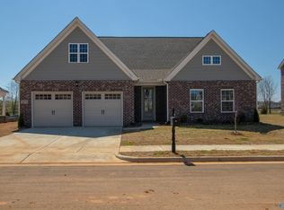 24518 Beacon Cir, Athens, AL 35613