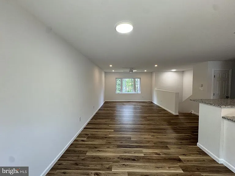 14 Cardinal Dr — Photo 7