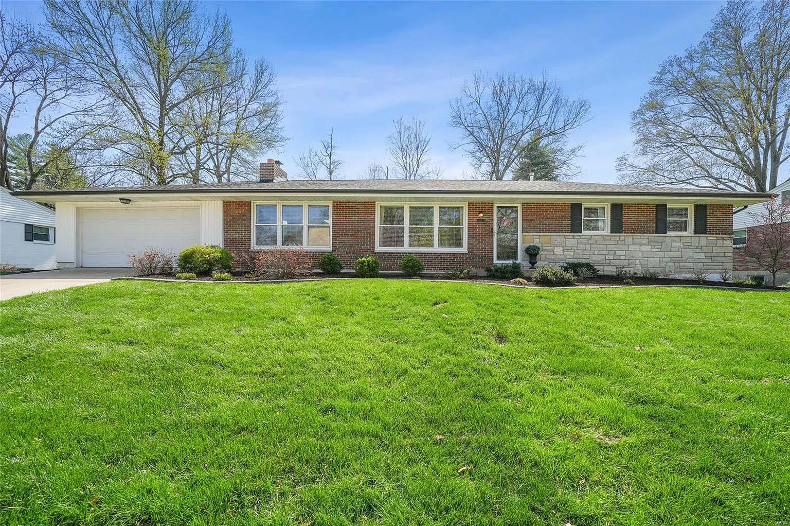 612 Bambury Way photo 1