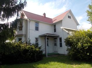 814 E 2nd St, Piketon, OH 45661