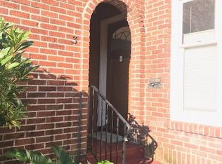 4353 NE Halsey St APT 3, Portland, OR 97213