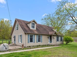 8770 East Rd, Three Oaks, MI 49128