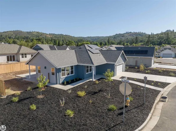 99 Creekside Ct, Murphys, CA 95247