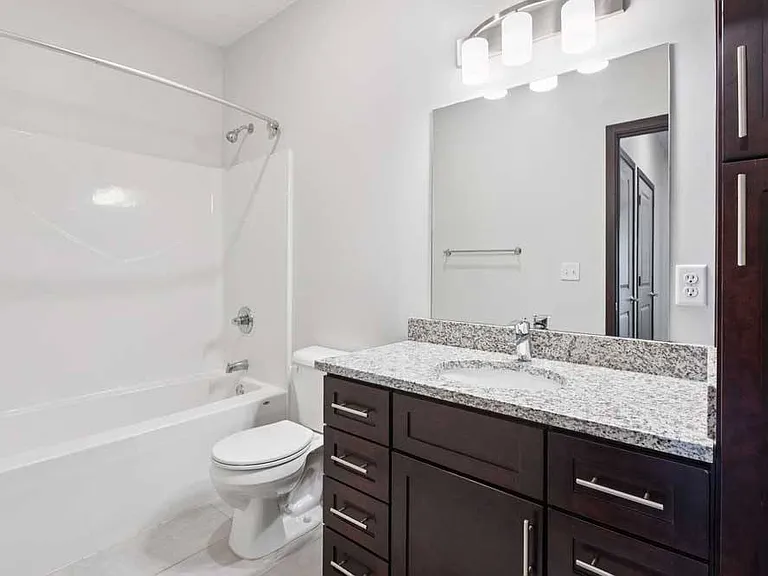 360 at Jordan West — Photo 225