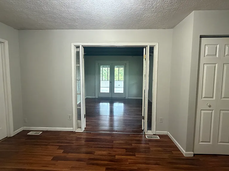 3056 Dale Hollow Dr — Photo 18