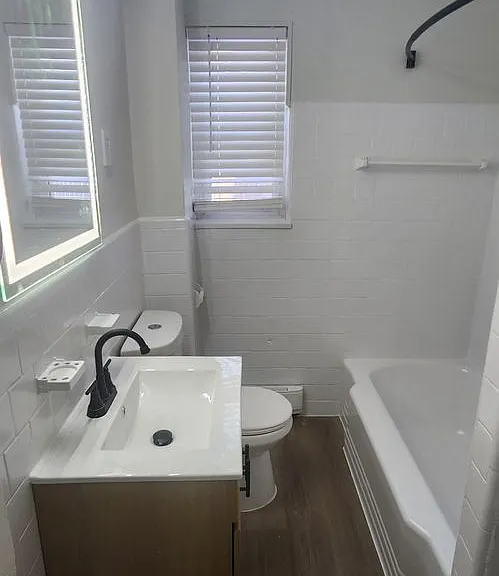Westwood Court Apts — Photo 32