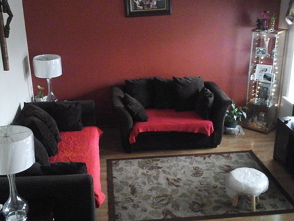 2nd image of 2104 N Woodoak Dr