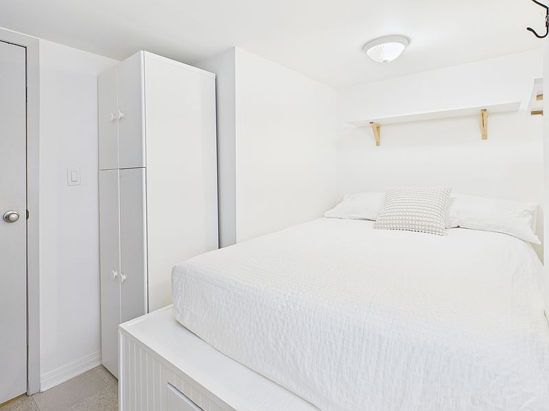Victoria House for rent - 3 Bedrooms — photo 9