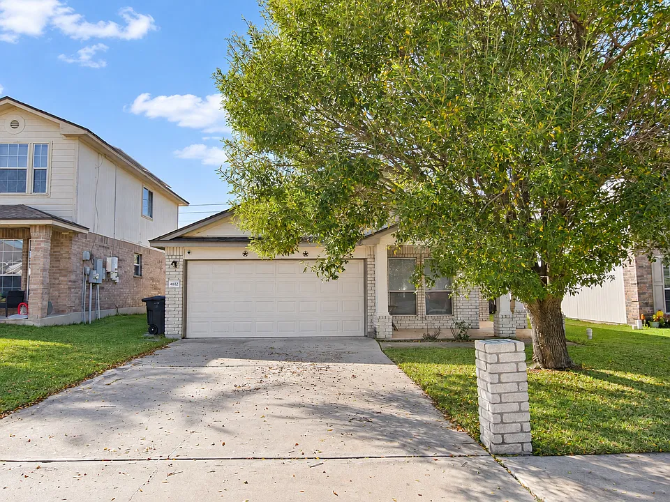 4612 Donegal Bay Ct
