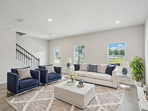 The Lewiston floorplan with the Cozy Linen interior package.