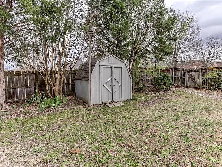 160 Cottonwood Dr — Photo 26
