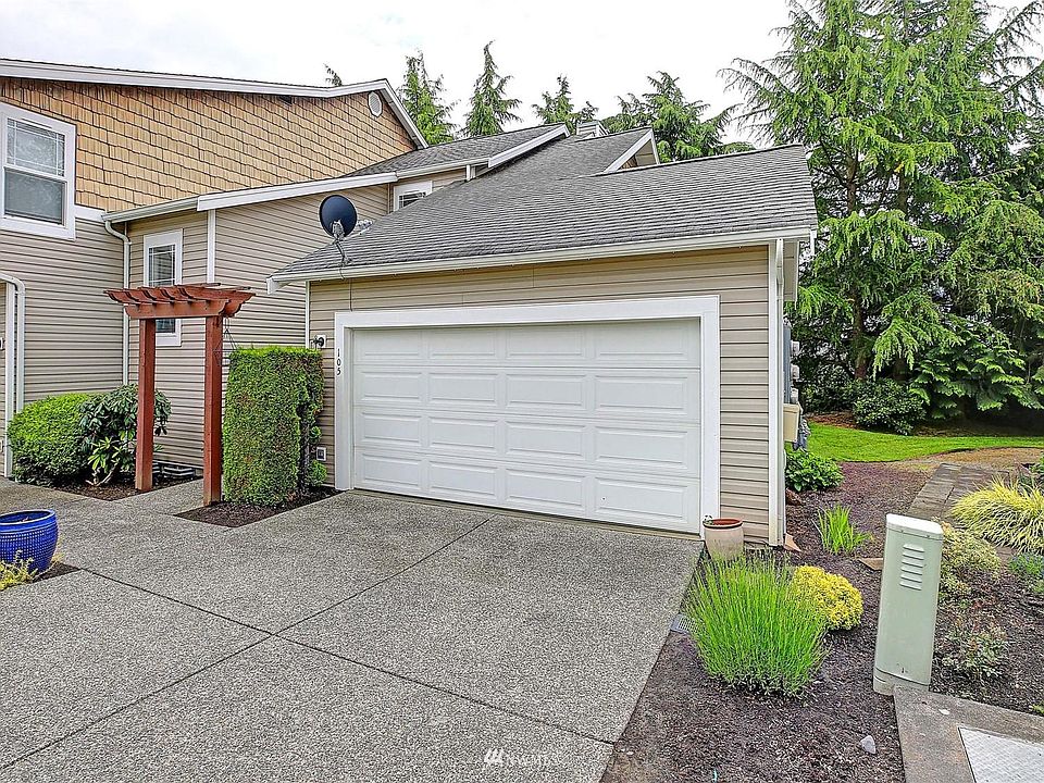 1st image of 7208 Centerville Ct Unit 105