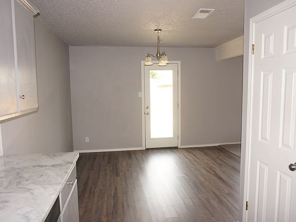 5th image of 1646 Oregon Ave