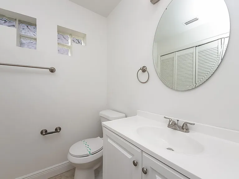 9522 Chandon Dr — Photo 13