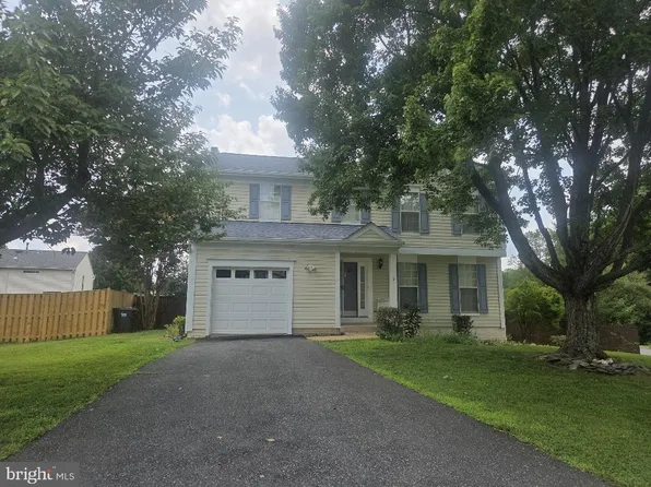 9 Hunter Trl, Stafford, VA 22554