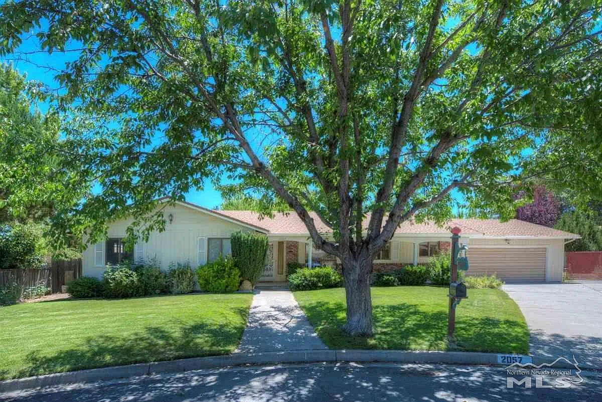 2057 Maison Way photo 1