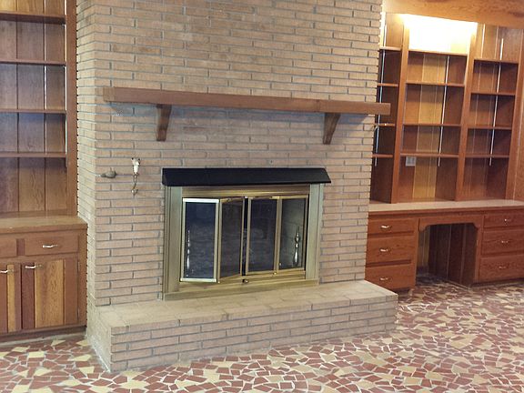 Den and Gas Fireplace