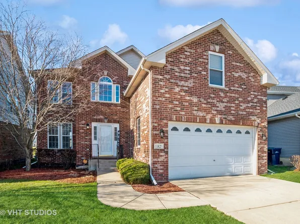 82 Stephens St, Matteson, IL 60443