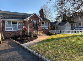 409 Mountainview Ter, Dunellen, NJ 08812