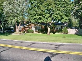 50690 Hollyhock Rd, South Bend, IN 46637