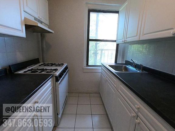 4th image of 46-13 Skillman Ave #C42
