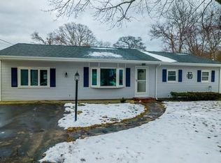 134 Slocum Rd, Dartmouth, MA 02747