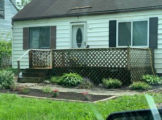 1717 Dewberry Rd, Columbus, OH 43207