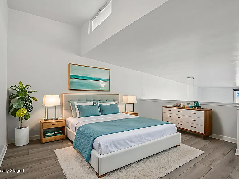 Loft/Bedroom