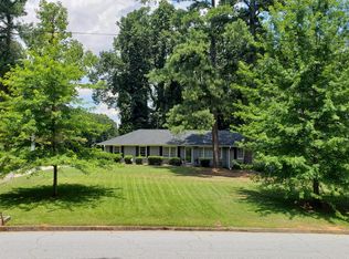 2395 Bollingbrook Dr SW, Atlanta, GA 30311