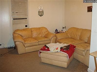 5th image of 2439 Eddie St