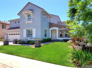22060 Acorn St, Chatsworth, CA 91311