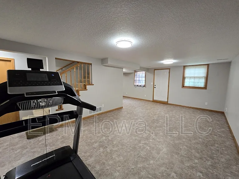 4710 Donald Dr — Photo 25