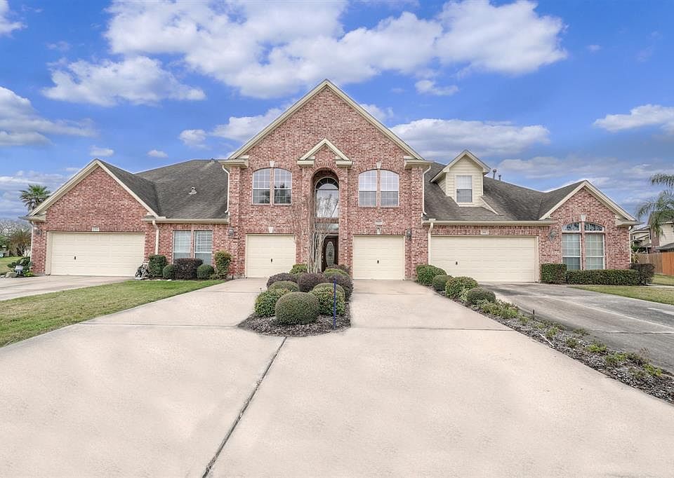 1st image of 1408 S Friendswood Dr Unit 902