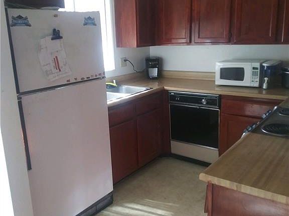 4th image of 2480 Old Forge Ln APT 66