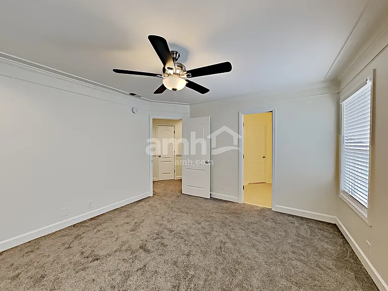 2533 Kilkenny Ct — Photo 11