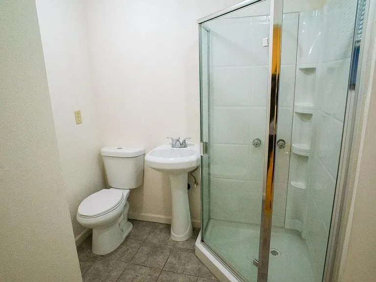 2123 P St #E — Photo 3