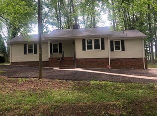 234 Greencreek Rd, Spartanburg, SC 29301