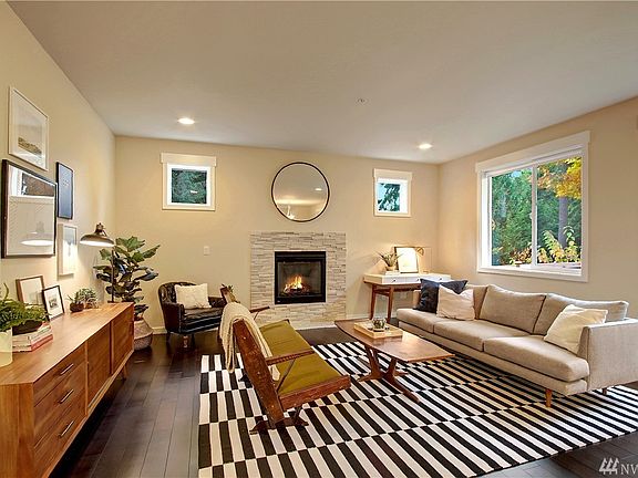 4th image of 22527 NE Old Woodinville Duvall Rd