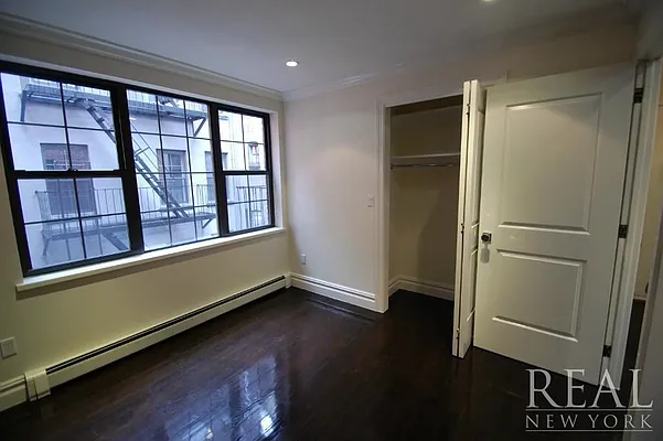 Rented by REAL New York | media 25