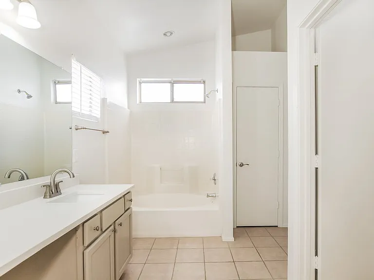 1750 W Union Hills Dr #35 — Photo 9