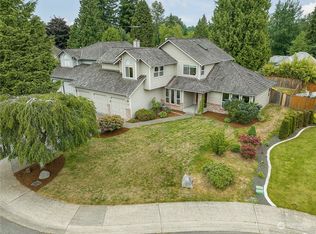 15618 111th Ave NE, Bothell, WA 98011