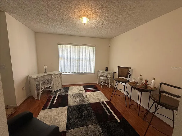 4 Ballard Ln — Photo 8