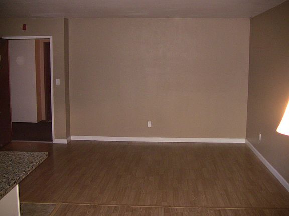 2nd image of 7838 Cowles Mountain Ct Unit C11